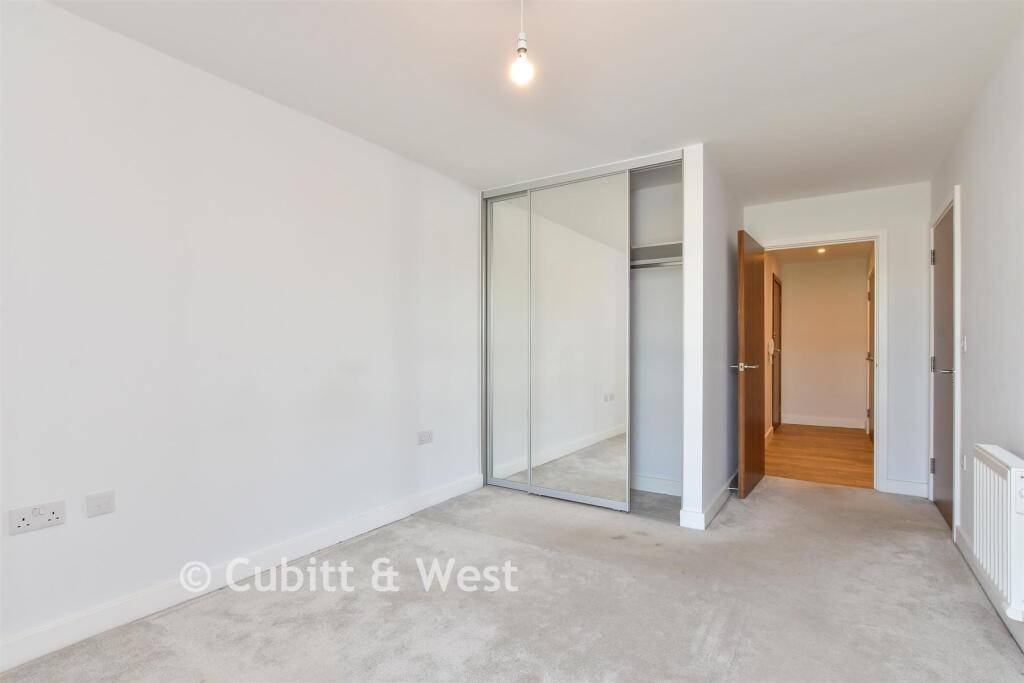 Apartment in Hove, Brighton and Hove - More