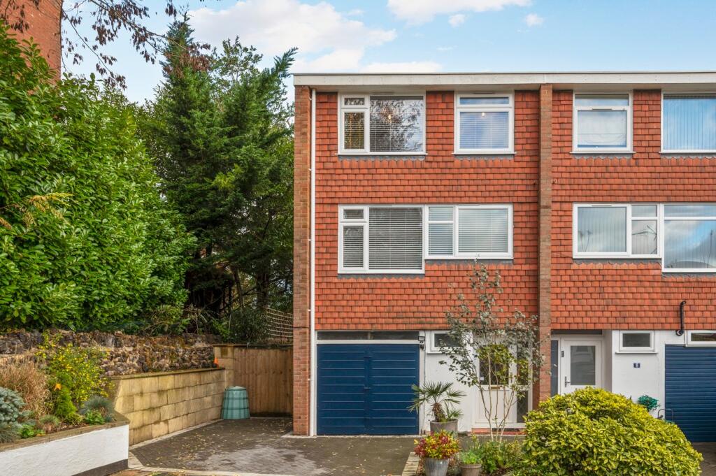 Main image of property: Ridgemount, Weybridge, KT13