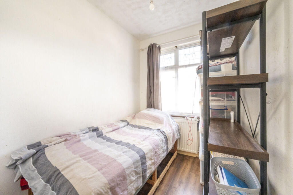 House in London - View 4
