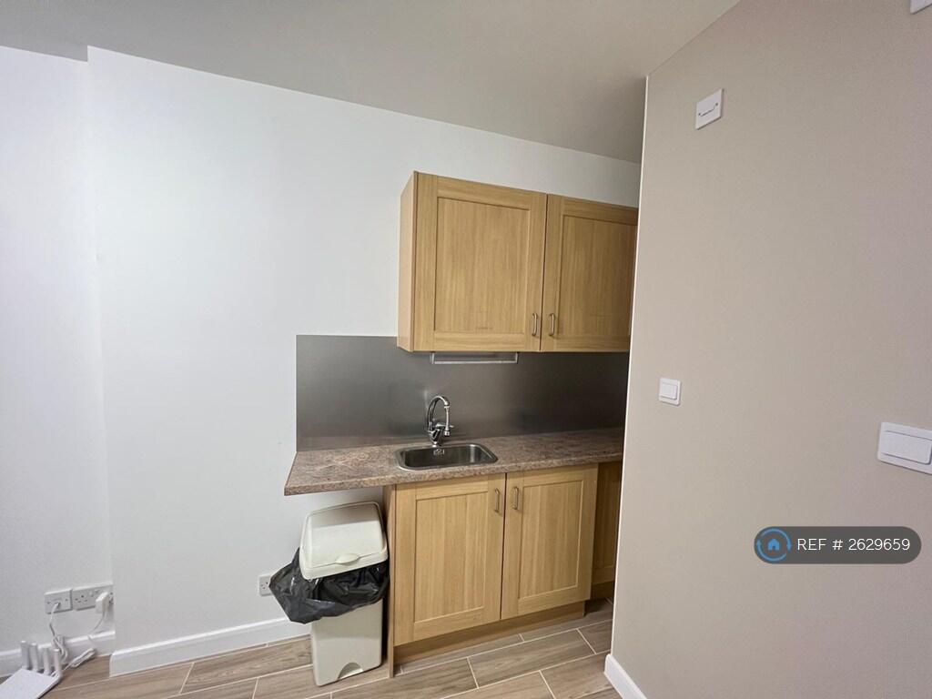 House in Ilford - View 5