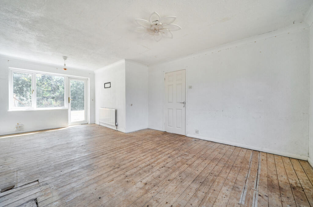 House in Woodley, Wokingham - View 5