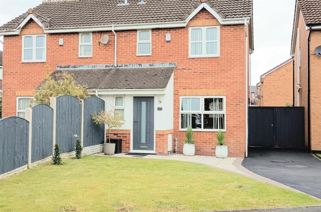 Main image of property: Headingley Ave, Old Skelmersdale