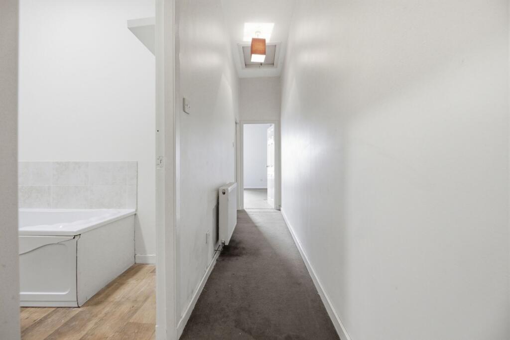 Apartment in Motherwell - View 2