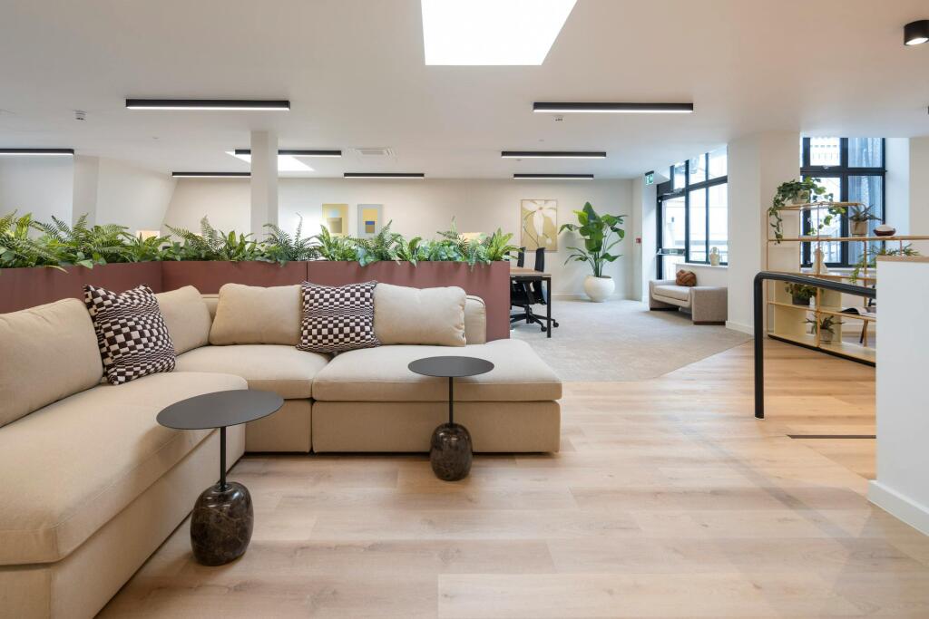 MC4427-5651-LR.jpg