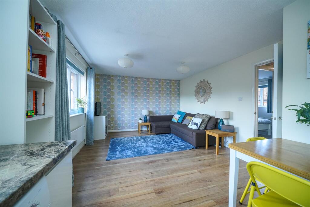 Half Moon Mews, St. Albans – pohled 6