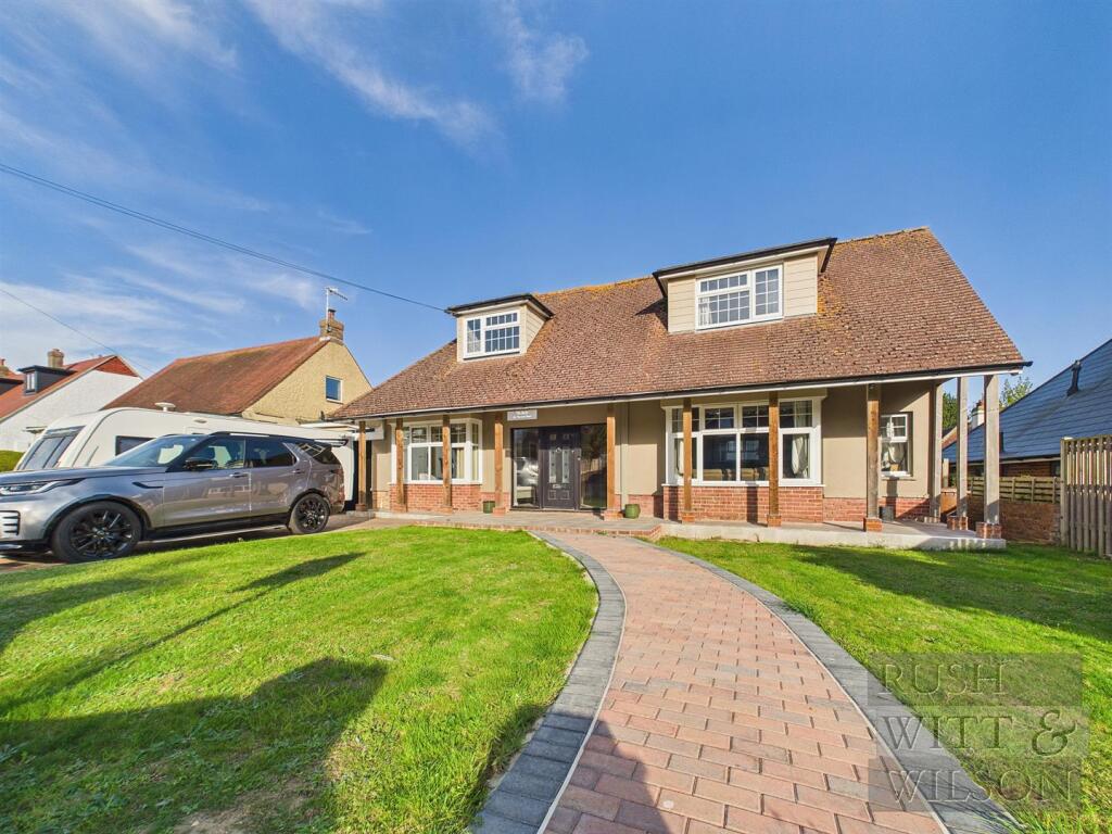 5-bed detached on Warwick Road, Bexhill-On-Sea, £700,000