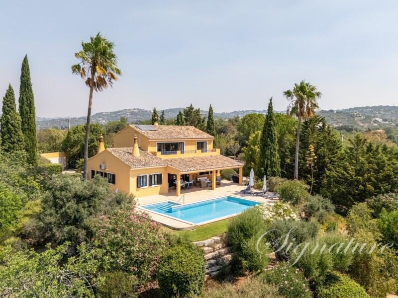 Main image of property: Algarve, Santa Bárbara de Nexe