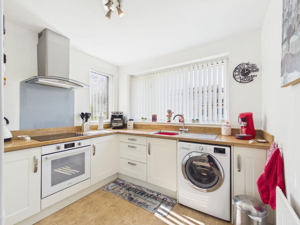 Additional image 3 of Garforth Avenue, Steeton, BD20