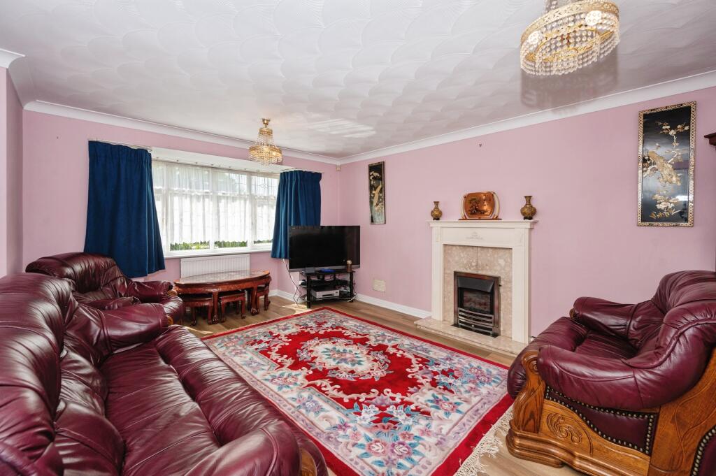 Norbreck Close, Warrington, WA5 photo 2