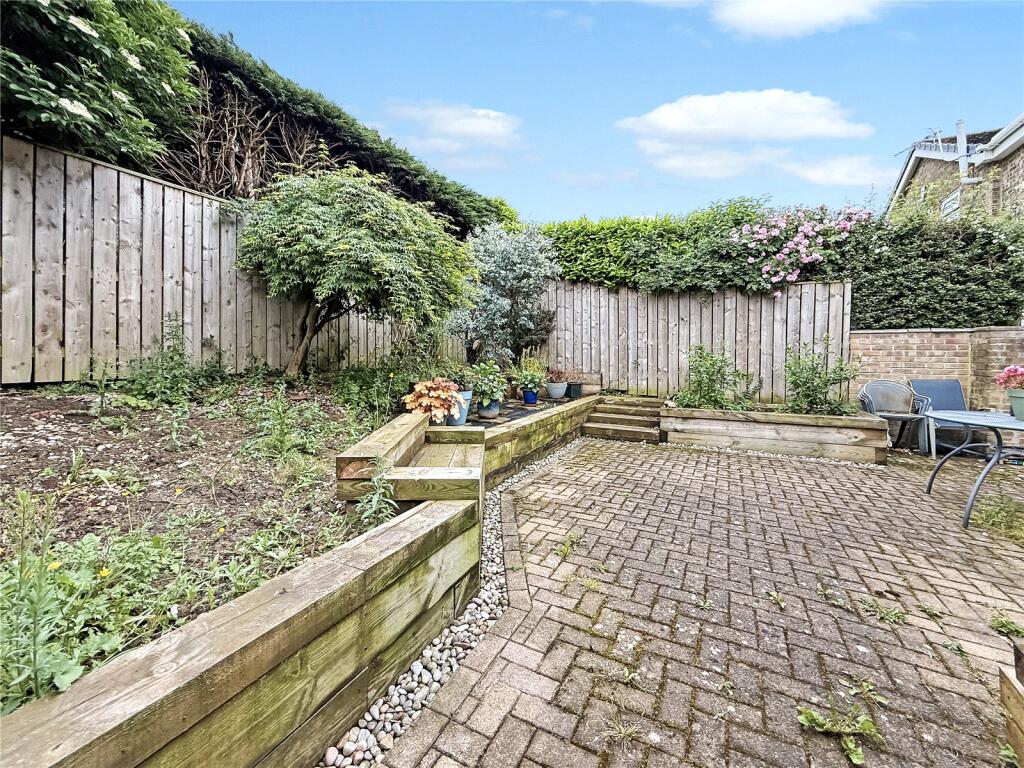 Silverdale, Nunthorpe photo 3