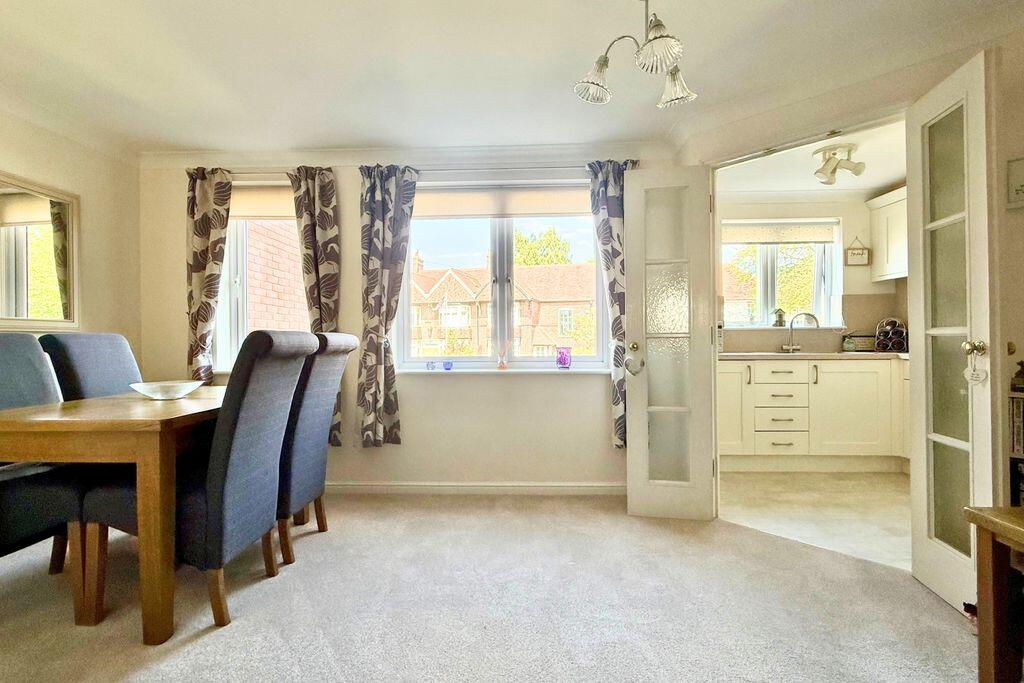 Leighswood Road, Aldridge  photo 2