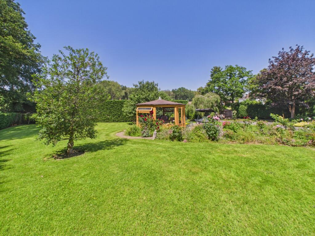 Badminton Road, Coalpit Heath, Bristol, BS36 photo 5