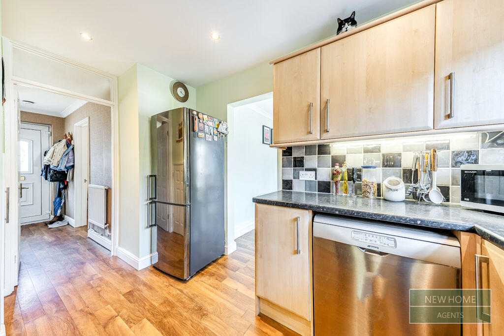 House in Crawley, Tilgate - View 5