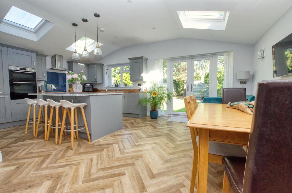 House in Southampton - View 3