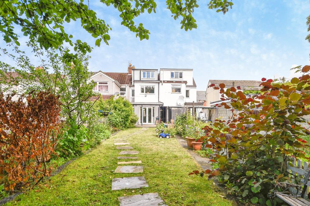 Main image of property: Beechcroft Road, Swindon, SN2