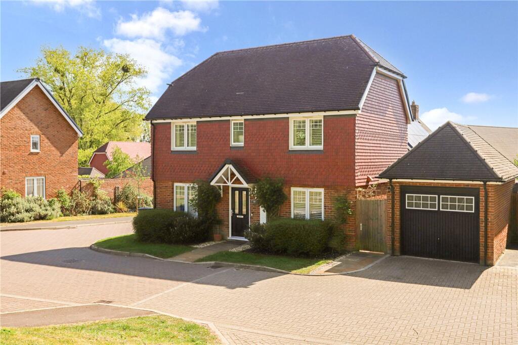House in Farnham, Mount Pleasant