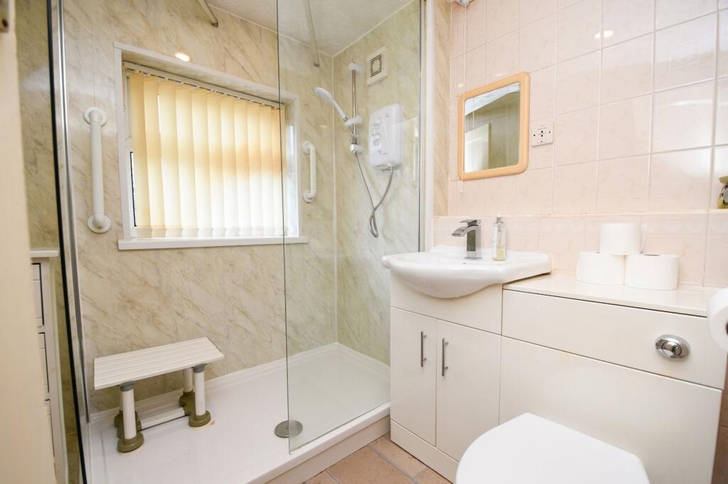 House in Salford, Greater Manchester - More
