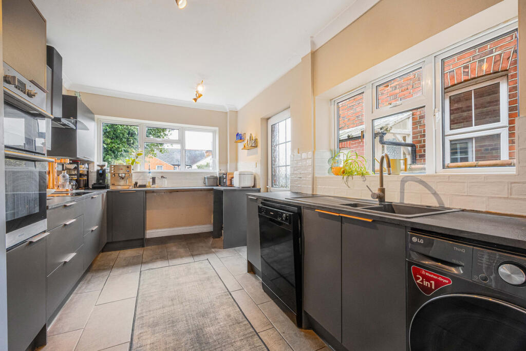 House in Reading, Katesgrove, Whitley - View 3