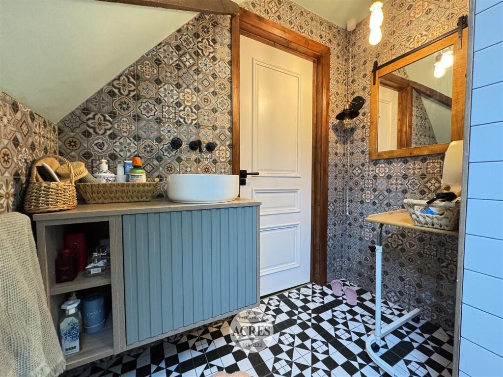 Additional image 55 of Englestede Close, Handsworth Wood, Birmingham