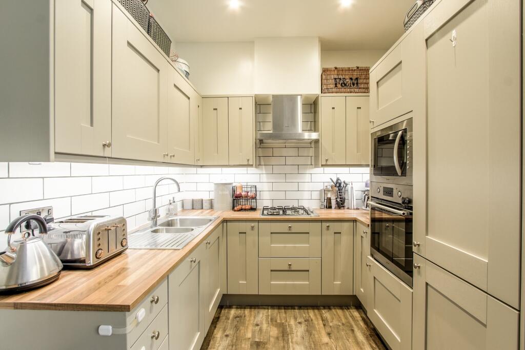 House in Merriott, Somerset - View 5