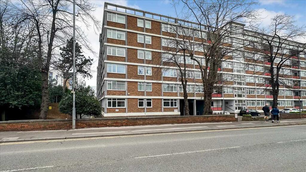 Main image of property: Yale House, Wilford Lane, Nottingham