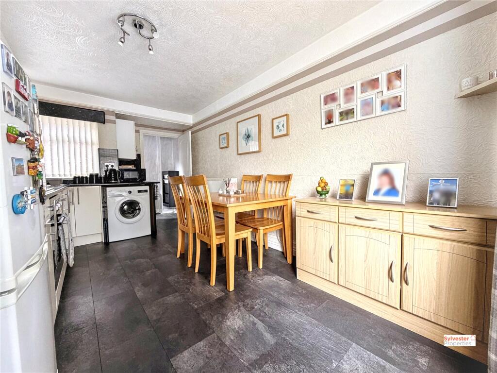 House in Durham - View 5