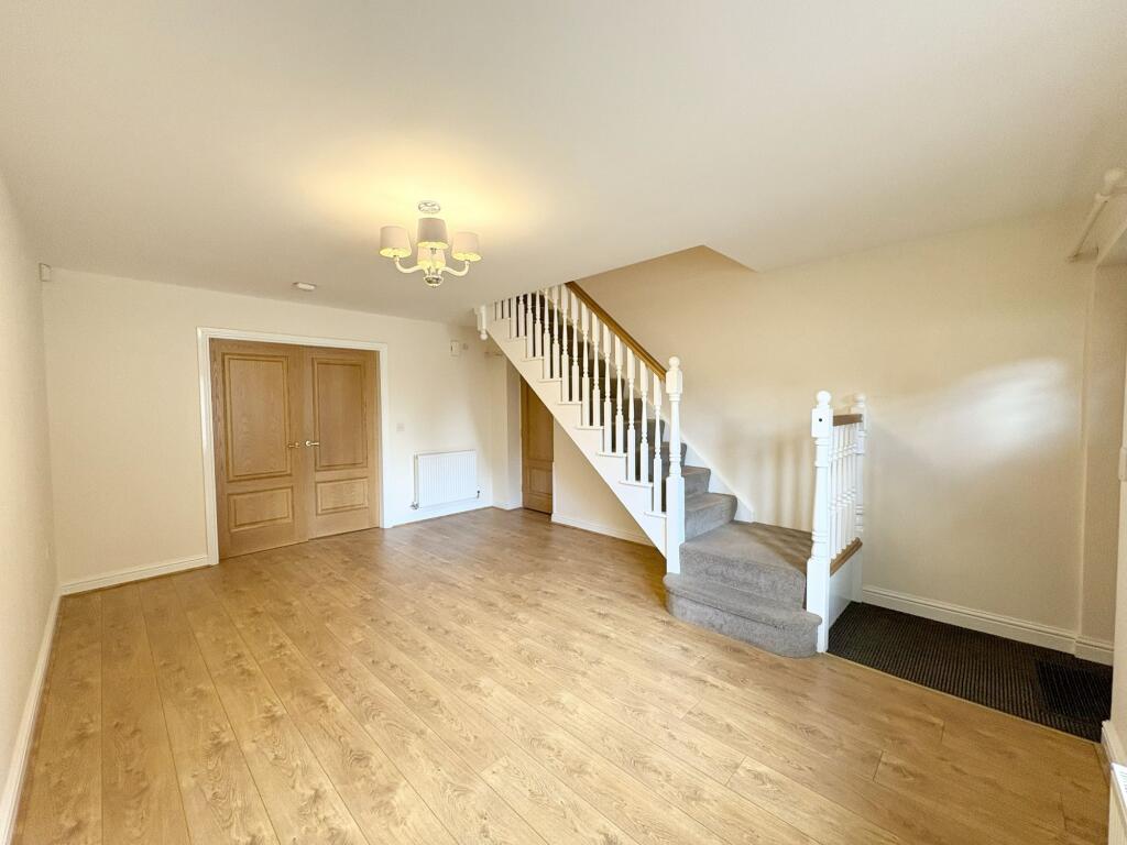 Riverway, Auckley, DN9 photo 3