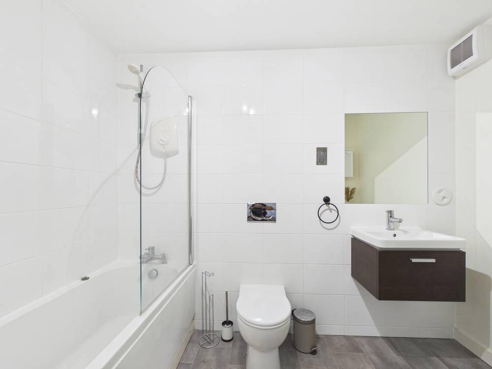 Apartment in Edinburgh, Lorne, Leith - View 3