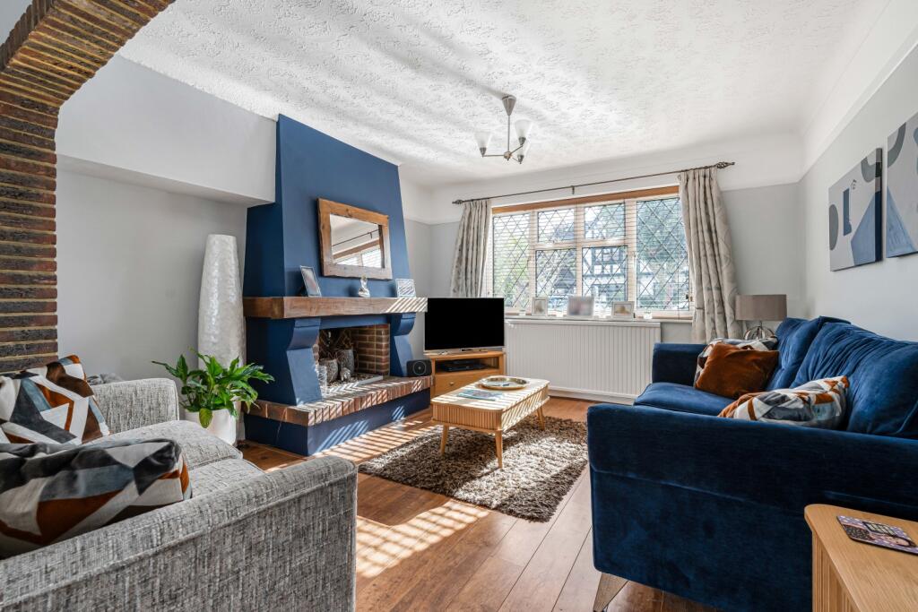 House in Twickenham - View 5
