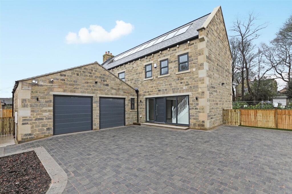 West Lane, Gomersal, Cleckheaton, West Yorkshire, BD19
