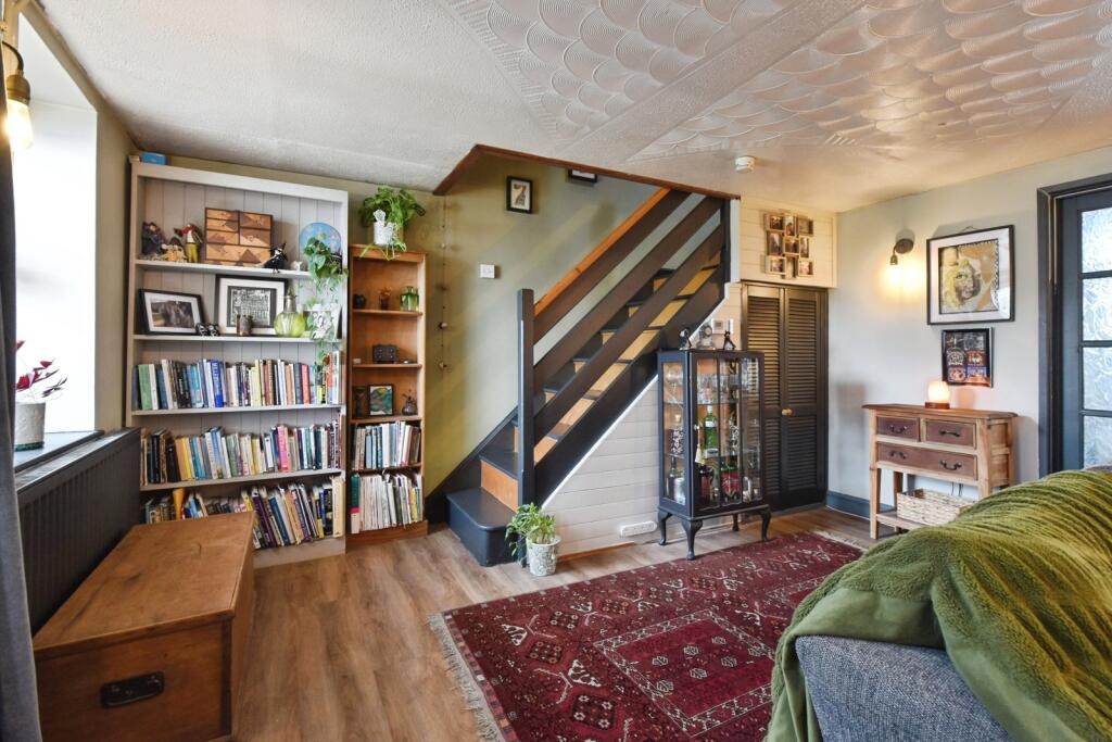 House in Cwmllynfell, Neath Port Talbot - View 5