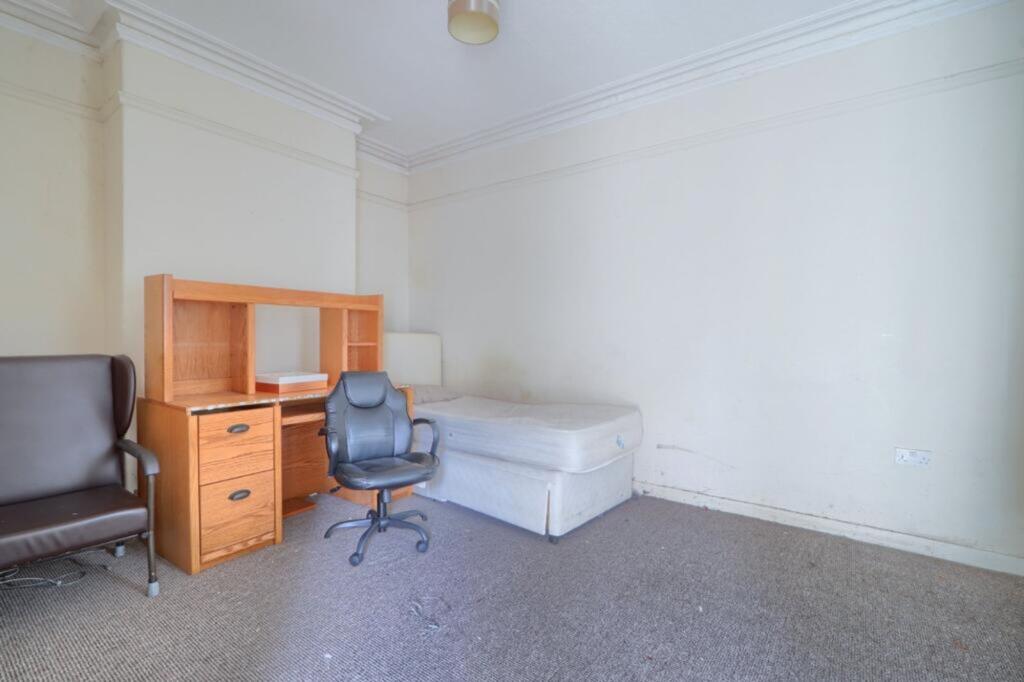 House in Stockton-on-Tees - View 4