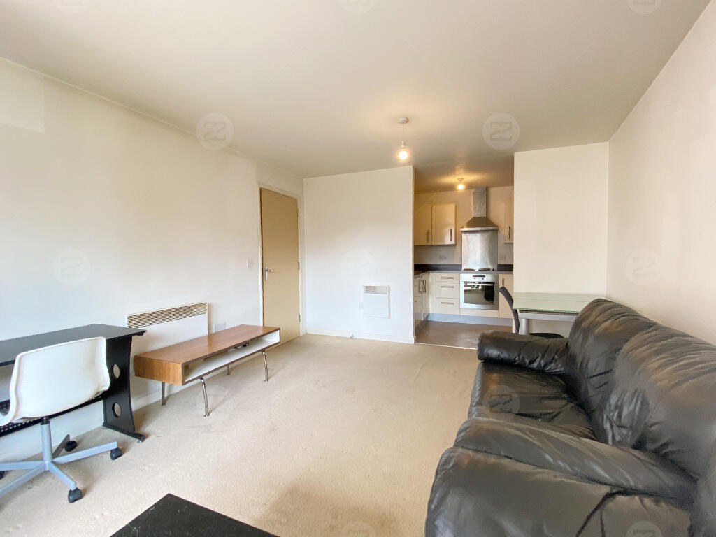 Apartment in Birmingham, Calthorpe Fields - View 2