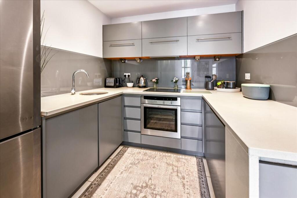 Apartment in London - View 4