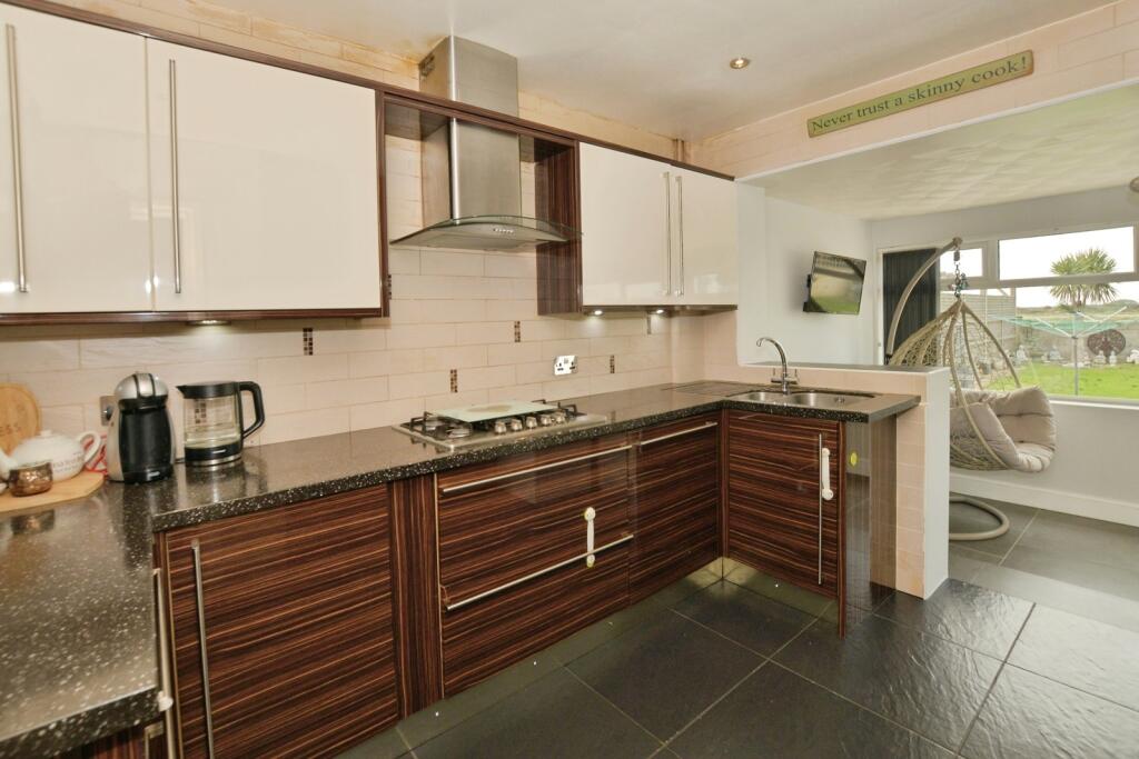House in Greatstone, Lade, Lydd - View 3