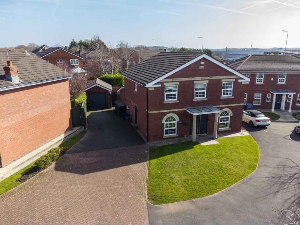 Main image of property: The Laurels, Poulton-le-fylde, FY6