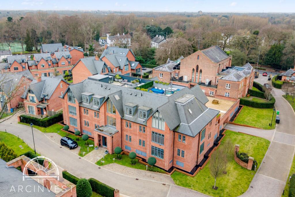 Main image of property: Bloomesbury Avenue 48, Didsbury, Manchester, M20