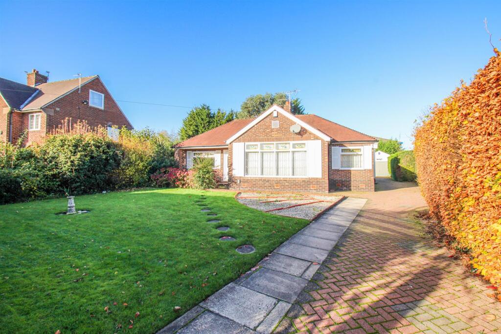 Main image of property: Potovens Lane, Wrenthorpe, Wakefield