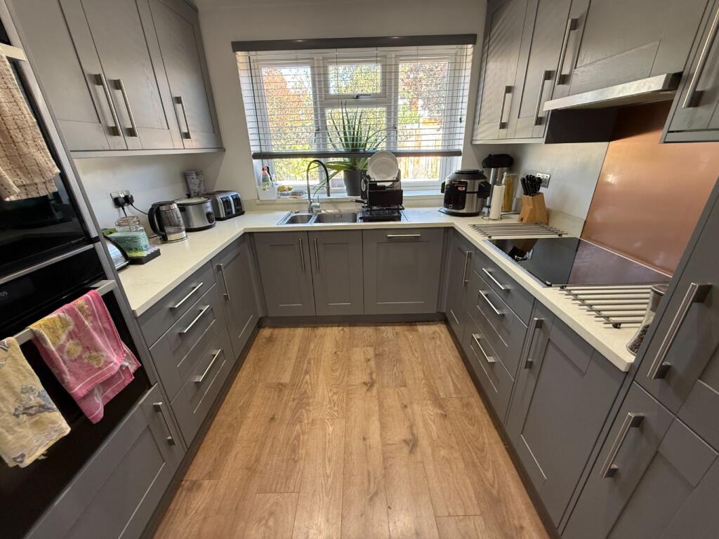 House in Luton - More