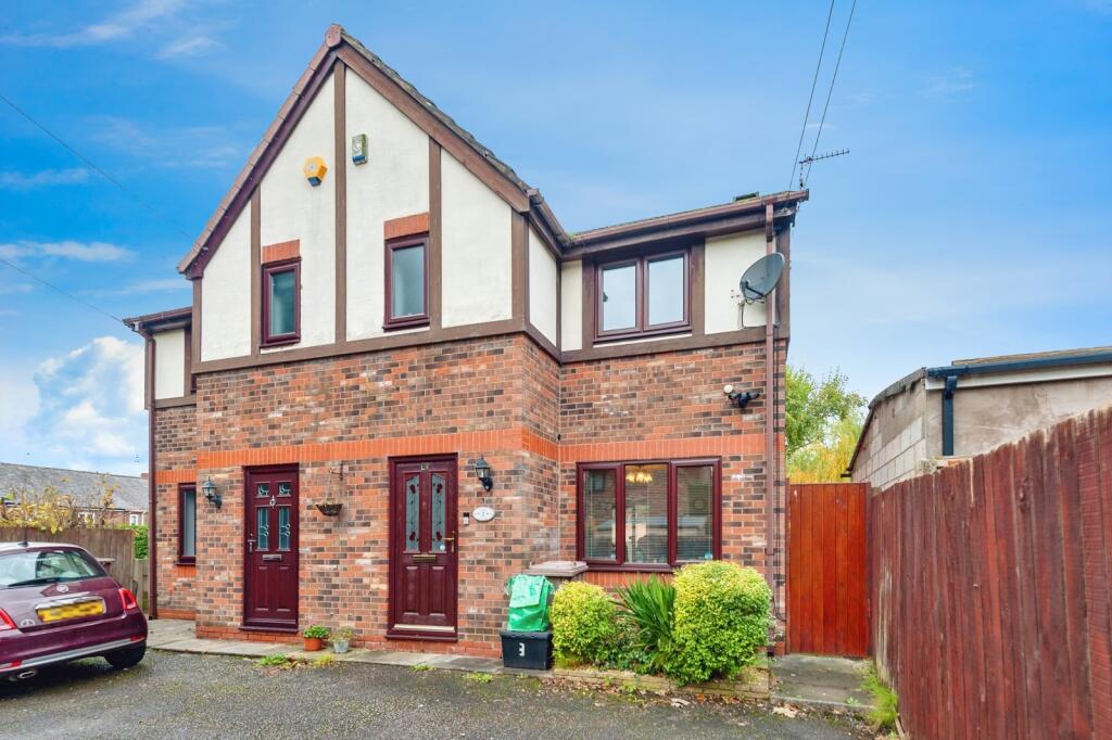 Main image of property: Leach View, ST. HELENS, Merseyside, WA11