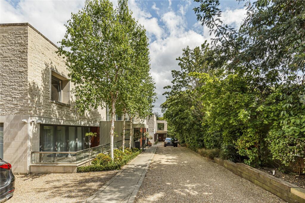 House in Twickenham