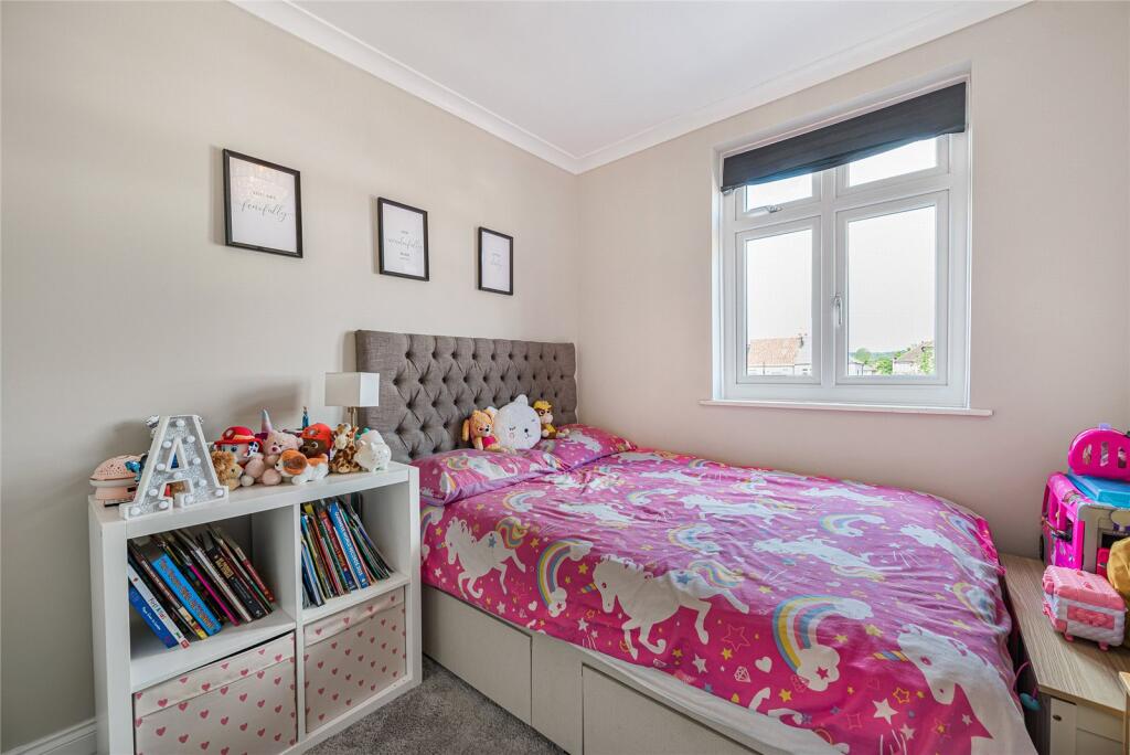 House in London - View 5