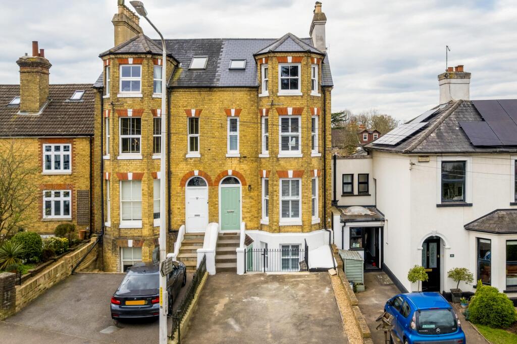 Main image of property: Dartford Road, Sevenoaks, Kent TN13