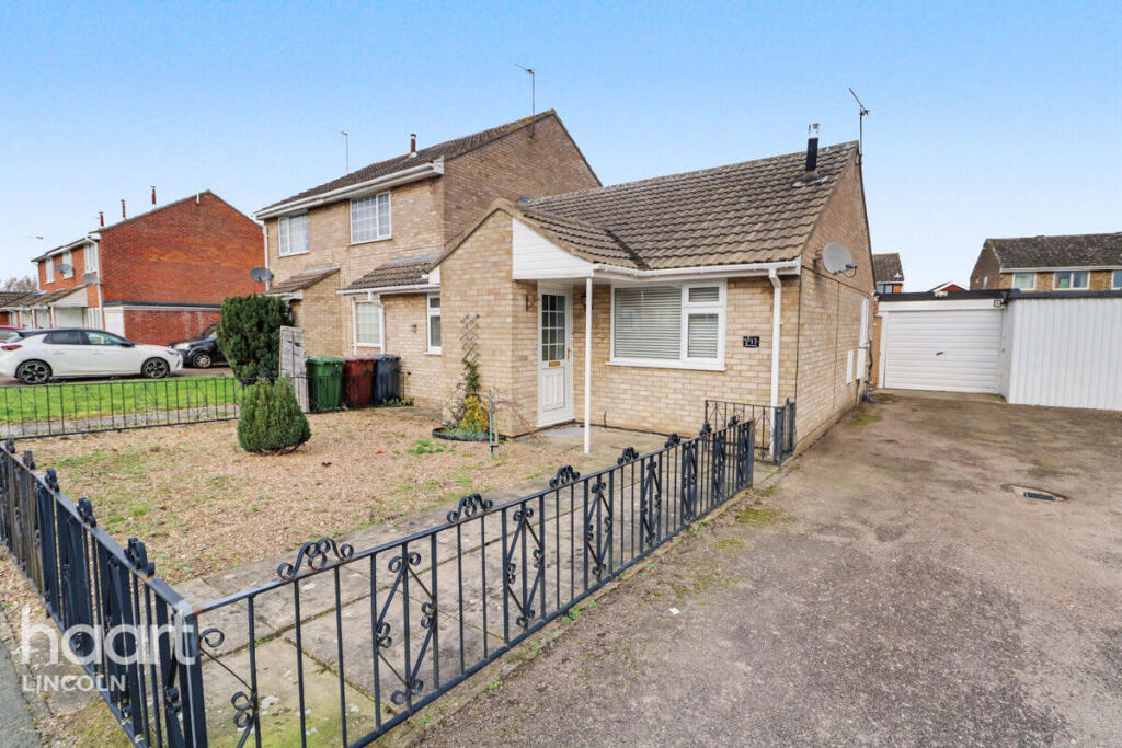 Main image of property: Dunmore Close, Lincoln