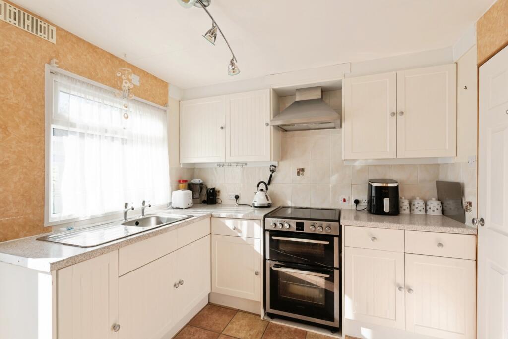 House in Arun, Aldingbourne - View 4
