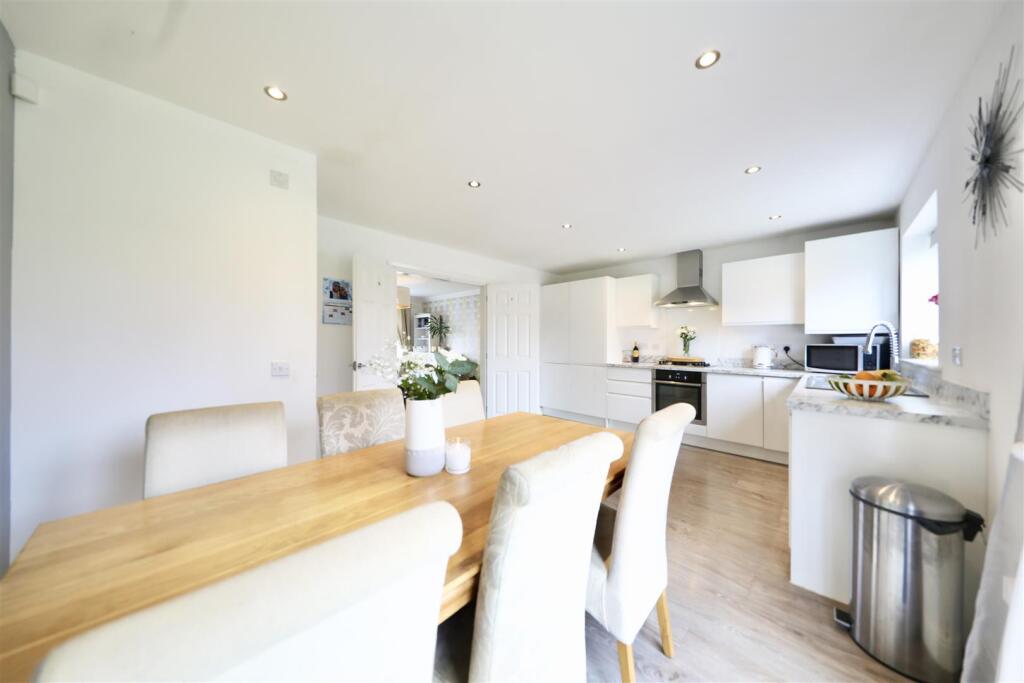 House in Hull, Kingswood - View 3