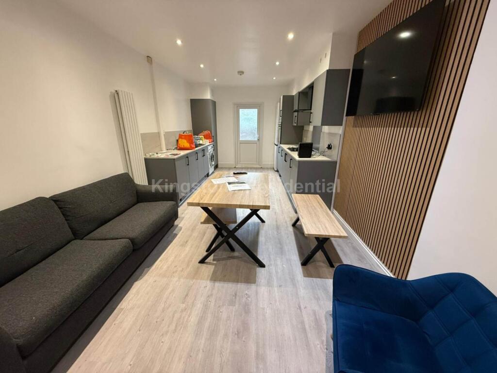 Main image of property: Mackintosh Place, Roath, Cardiff, CF24 4RR