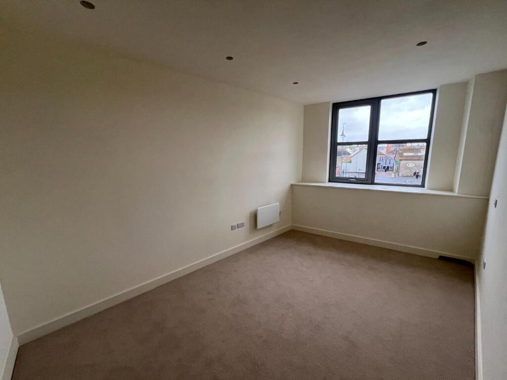 Apartment in Exeter - View 5
