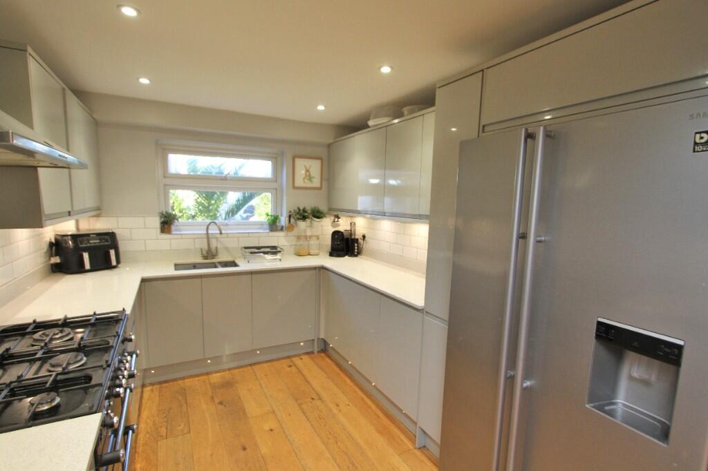 Sturdee Close, Eastbourne - View 5