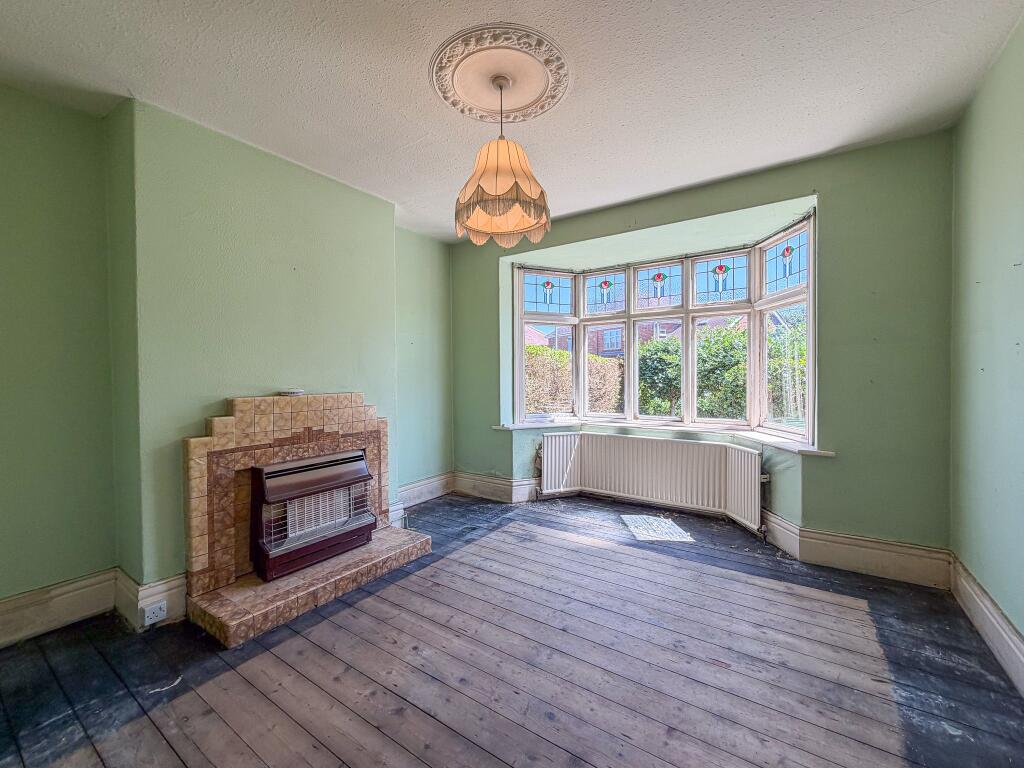 The Grove, Whickham, Newcastle upon Tyne photo 4
